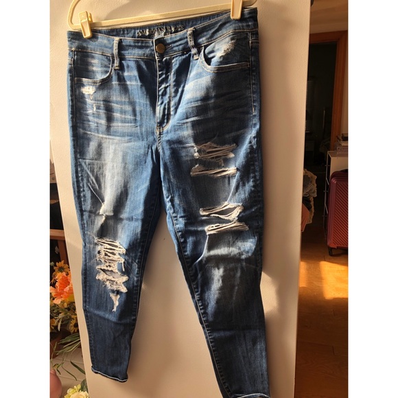 American Eagle Outfitters Denim - American Eagle super ripped jeans